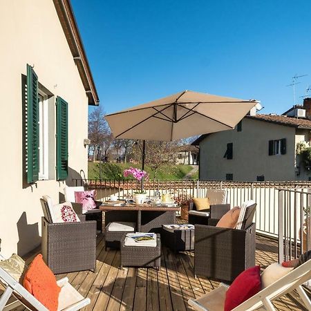 루카 Tornese With Private Parking And Terrace 아파트 외부 사진