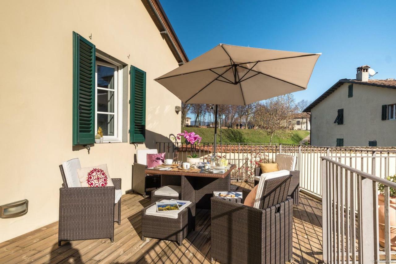 루카 Tornese With Private Parking And Terrace 아파트 외부 사진